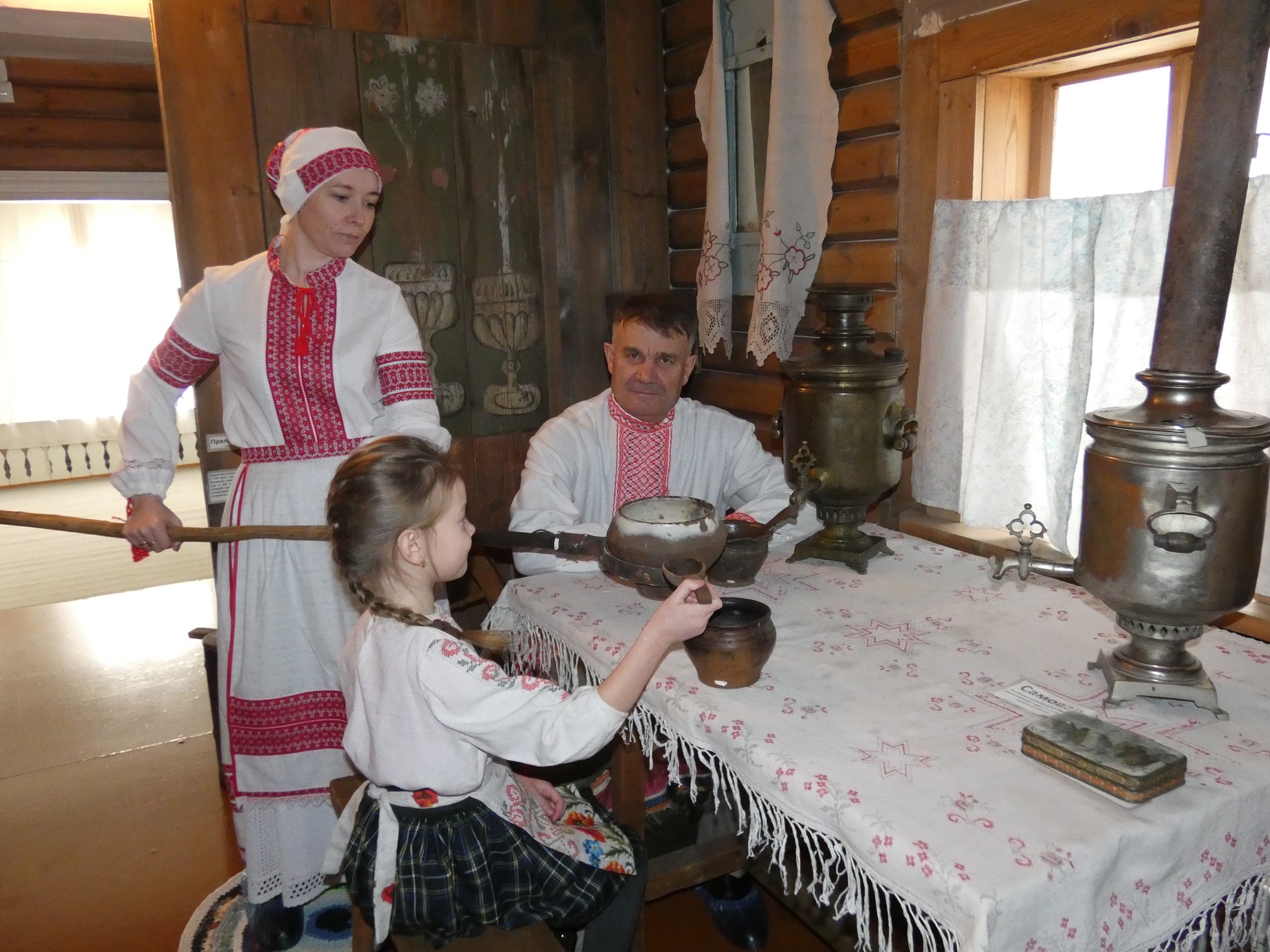 3 место Лавшук Людмила БЕЛОРУССКАЯ СЕМЬЯ