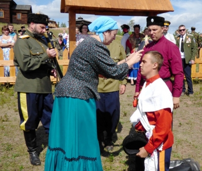 bf1e20a4462b71e3cc4cece2a8c96ac8 M