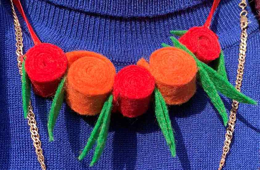 Рябиновые бусы