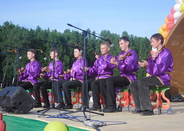 1 состав ложкарей выступление на день района