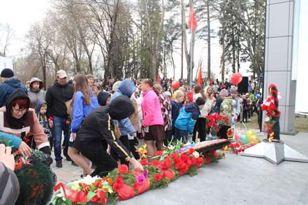 возложение 