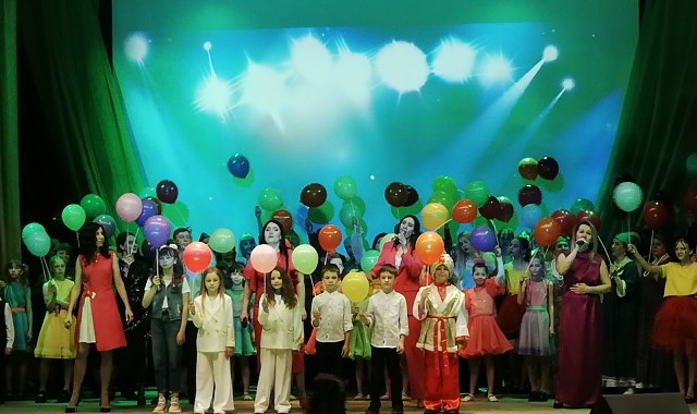 IMG de53e00001ac5567dbcde79df6d90455 V