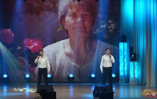 Buket pozdravleniy 2023 07